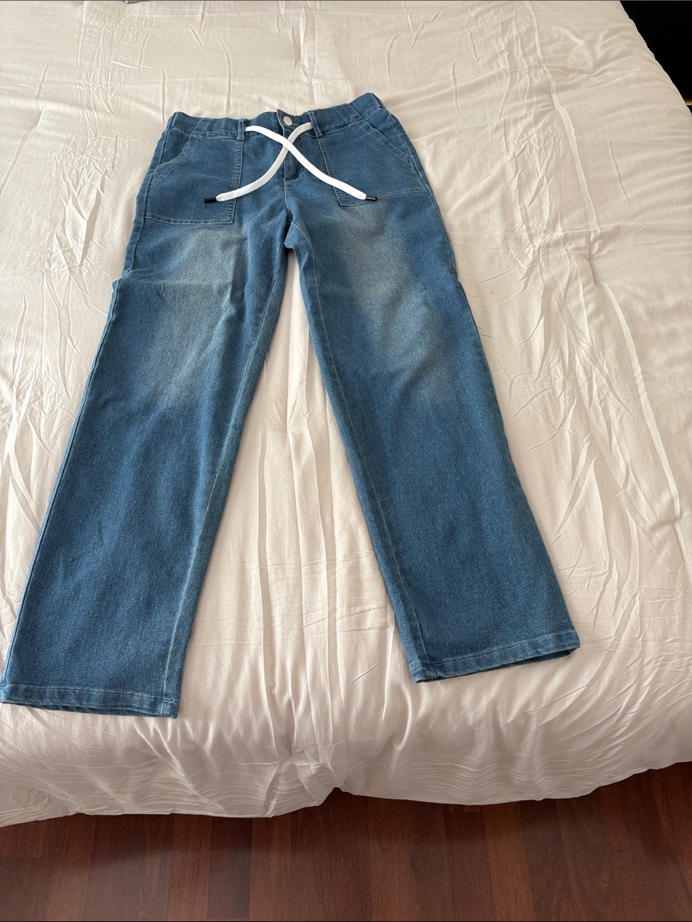 Women’s Blue Denim Jeans with Drawstring